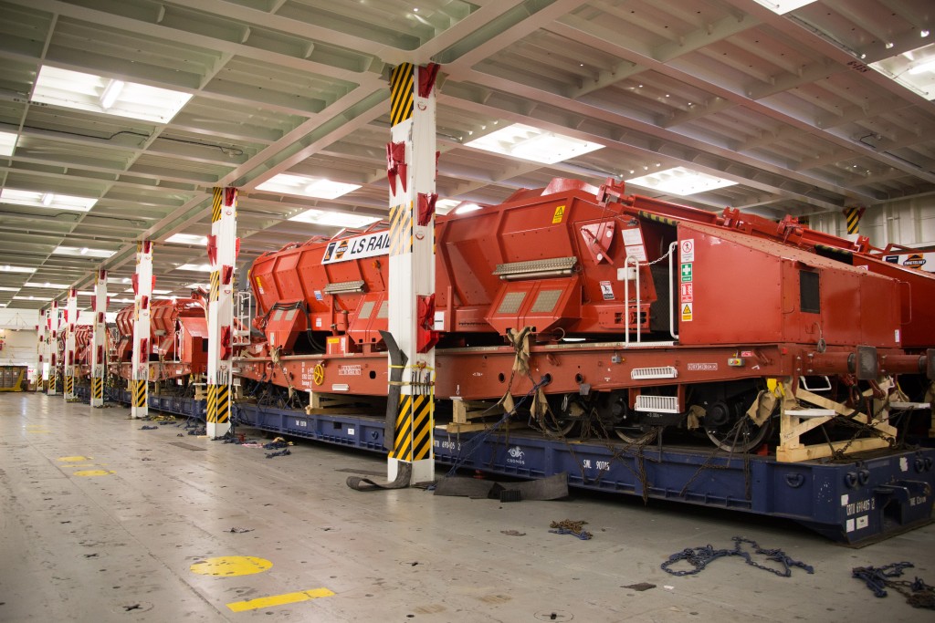 Refurbished Rail Wagons Bremerhaven DE to Maitland NSW AUS - Vantage ...